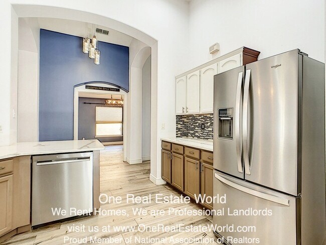 Foto del edificio - 3942 Lakeside Reserve Ln
