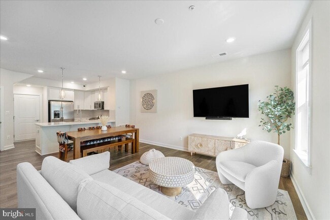 Building Photo - 12897 Sunrise Ridge Aly