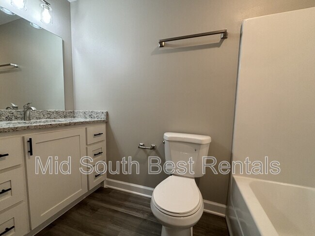 Building Photo - 6722 Sandpiper Dr