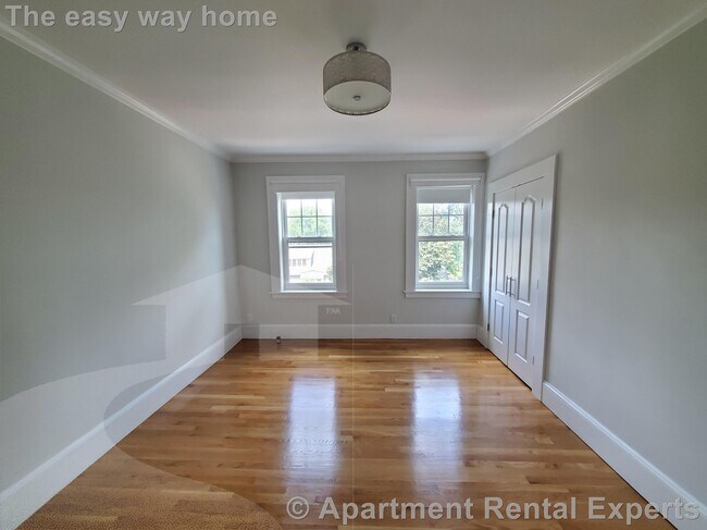 Foto del edificio - 22 Concord Ave