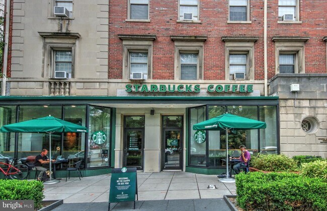Foto del edificio - 2829 Connecticut Ave NW