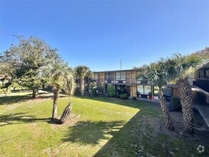 Building Photo - 7900 S Orange Blossom Trail