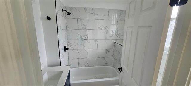 Foto del edificio - 4401 Elba St