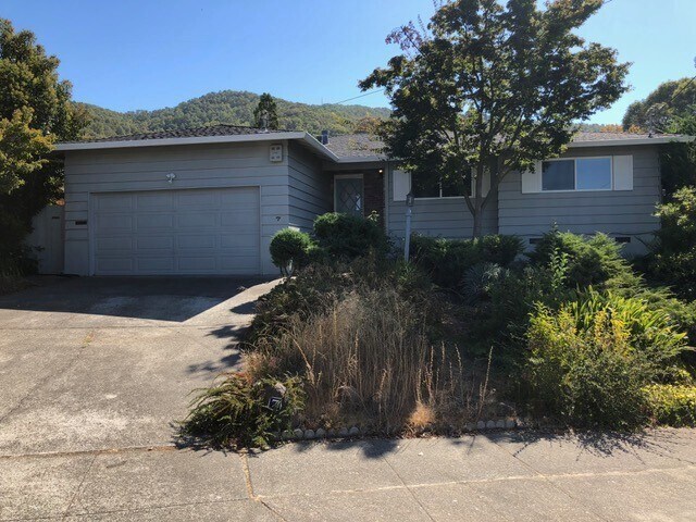 Primary Photo - Cute 3/2 San Rafael Home Close to: Marin C...