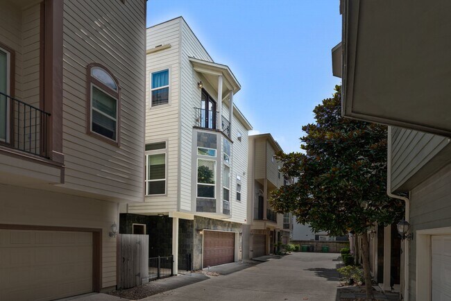 Foto del edificio - 2014 Sabine St