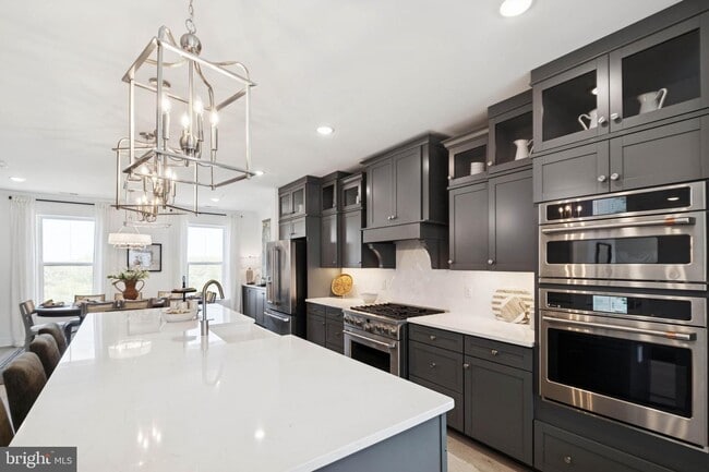 Building Photo - 14954 Deco Cir