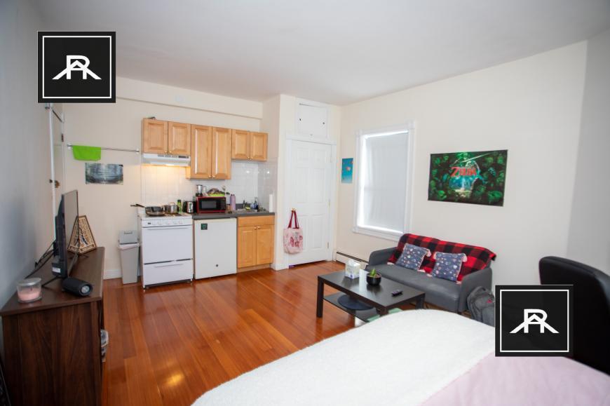 Foto principal - 0 bedroom in Boston MA 02215