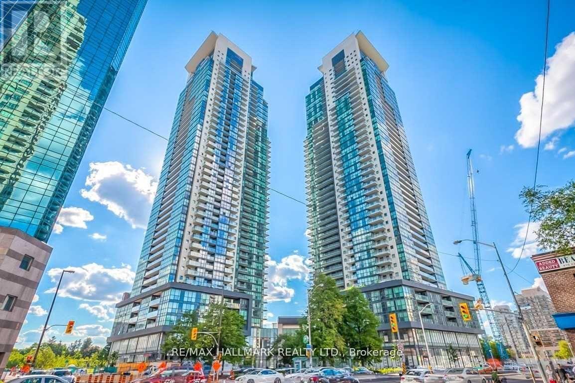 Photo principale - 5162-5162 Yonge St