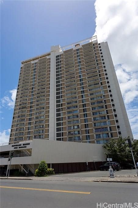 Building Photo - 1655 Makaloa St