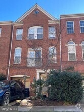 Building Photo - 8077 Sebon Dr