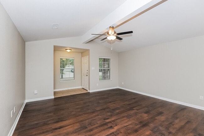 Building Photo - 629 Misty Mountain Dr