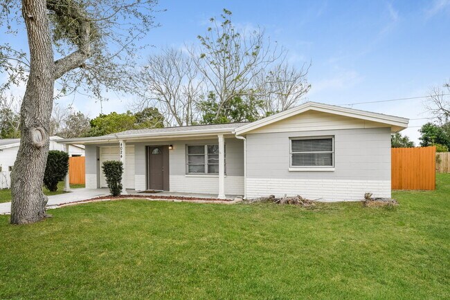 Foto del edificio - 4024 Cranbrook Pl