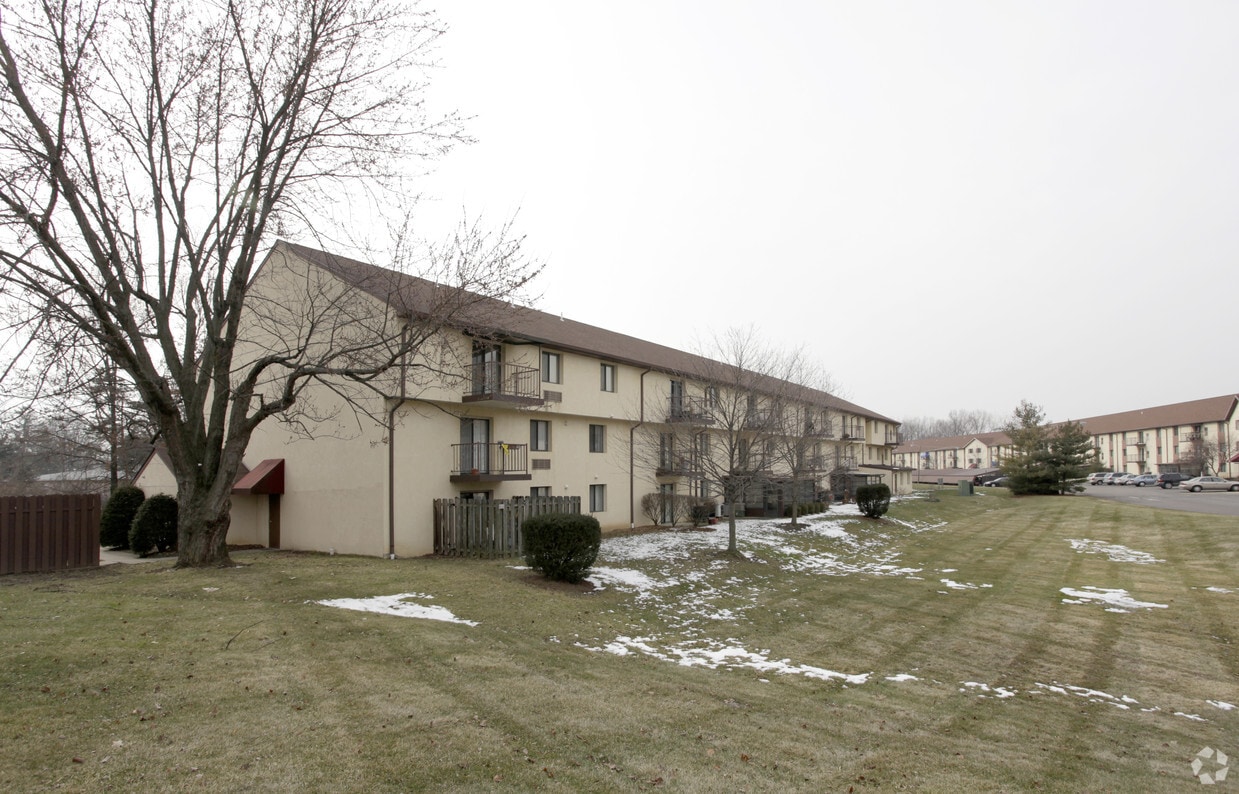 Northland Senior Village Apartments in Columbus, OH