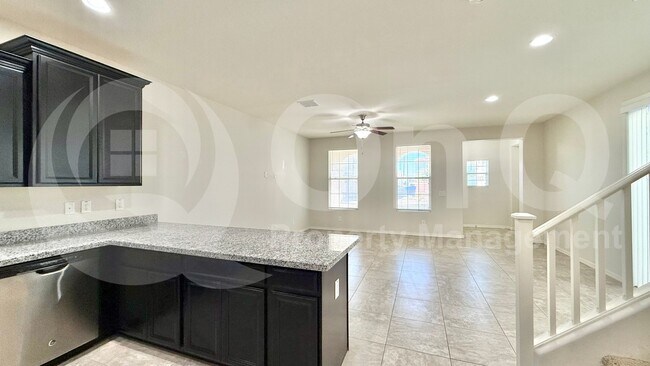 Foto del edificio - 2282 S Deerfield Ln