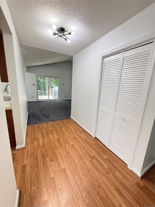 Foto del edificio - 5414 Horan Ct