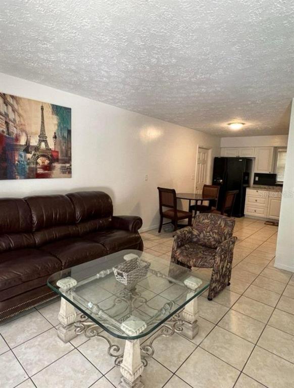 Foto del edificio - 8505 N Tampa St