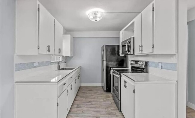 Foto del edificio - 730 N Dahlia St