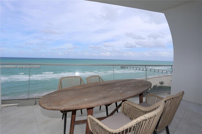 Foto del edificio - 16901 Collins Ave