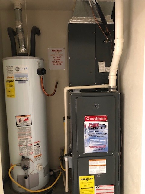 Building Photo - 712 Mesa Ave