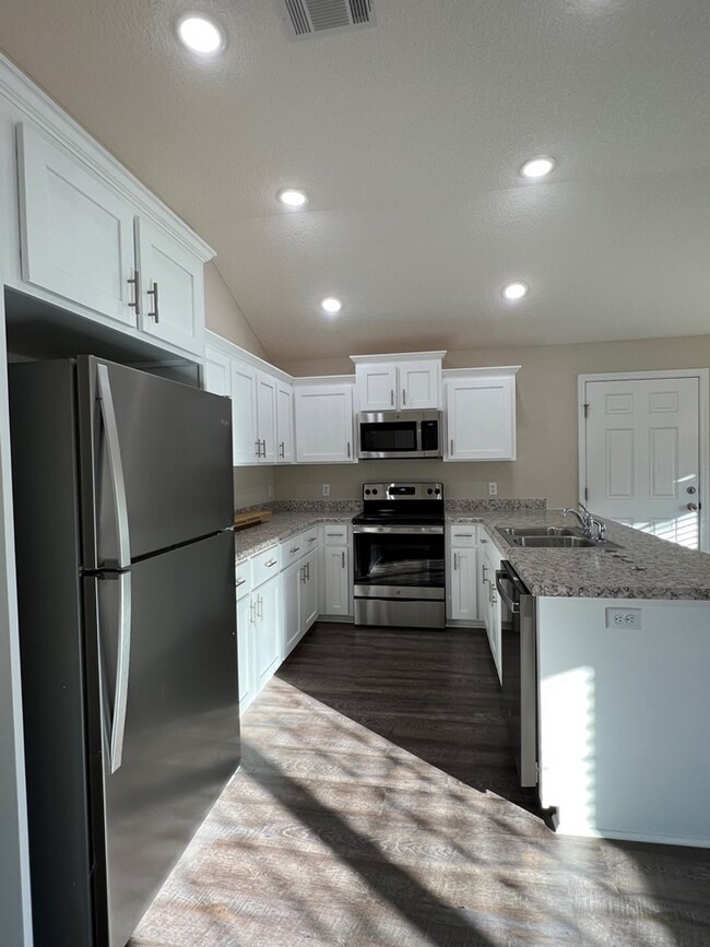 Foto del edificio - 3bd 2ba HOME FOR RENT!