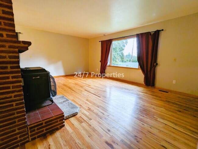 Foto del edificio - 5820 SE Westfork Ave