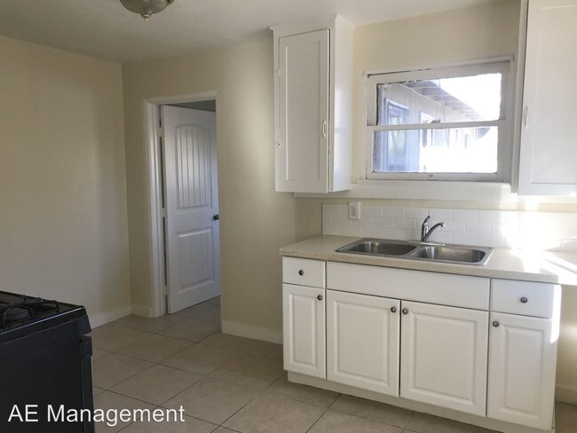 Foto del edificio - 9336 Ben Nevis Blvd