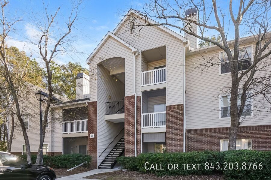 Photo - 2011 N Highway 17-1500I