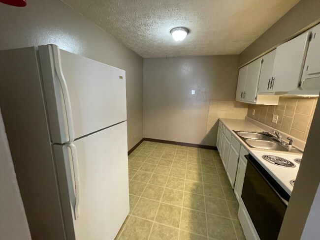 Foto del edificio - 1392 Summit St