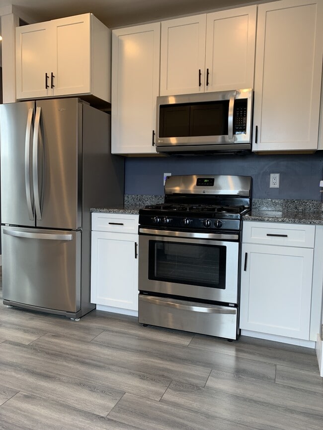 Photo - 15 George St Townhome