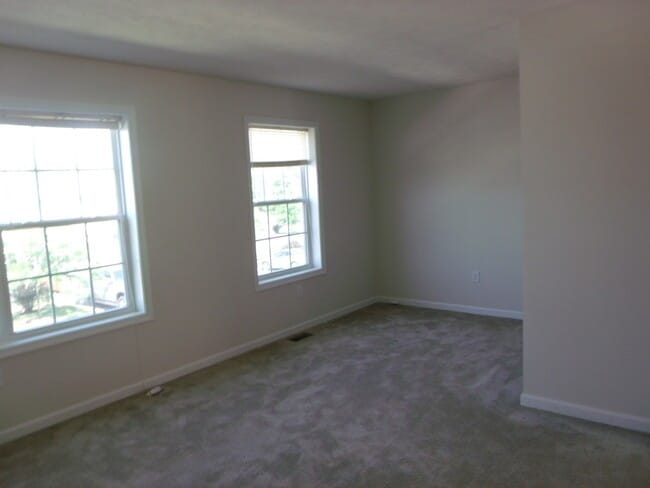 Foto del edificio - Very nice 3 bedroom townhome in Pleasant Gap available mid- December!