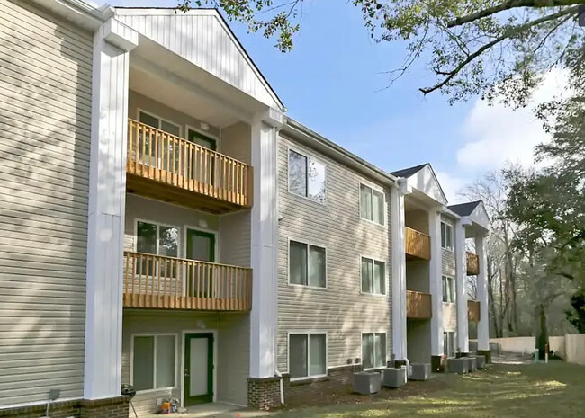 Building Photo - Summit Apartments