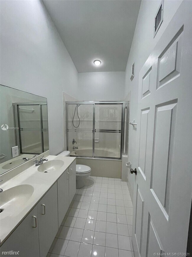 Foto del edificio - 18788 SW 28th St