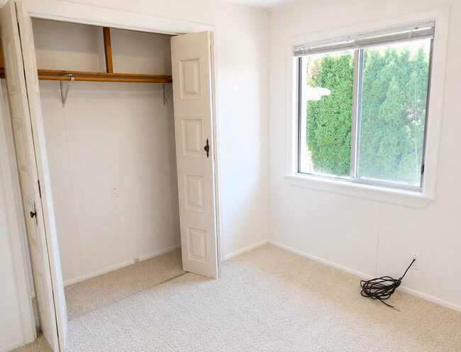 Foto del edificio - Charming 2-Bed Home in Fairhaven Neighborhood!