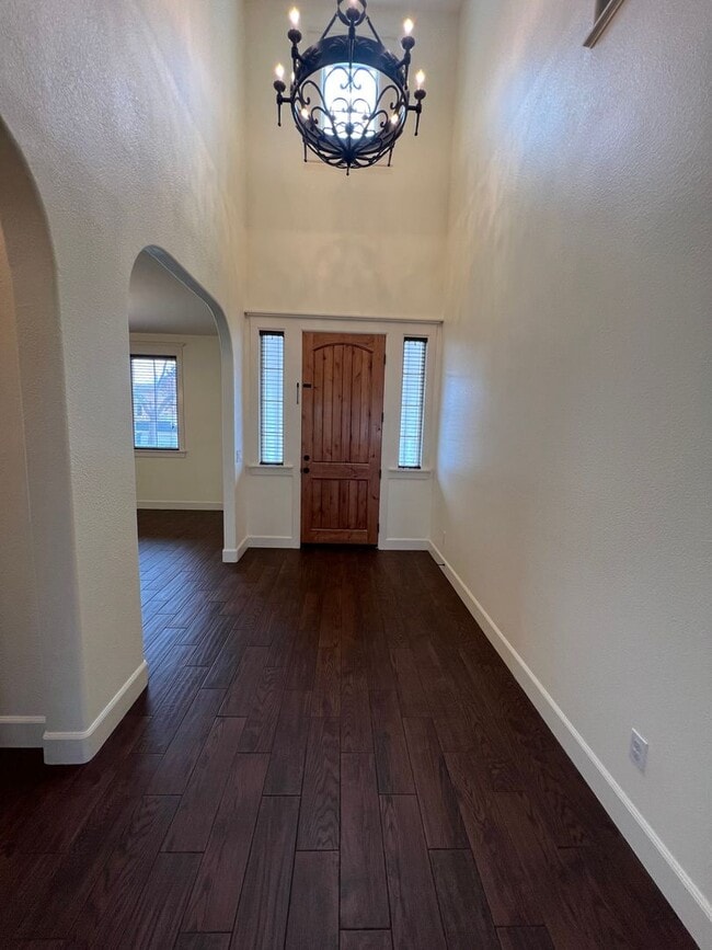 Foto del edificio - 14816 Huckleberry Dr