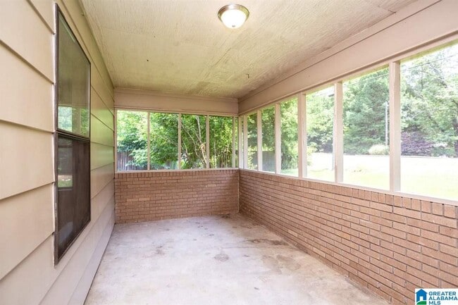 Foto del edificio - 2123 18th Ave E