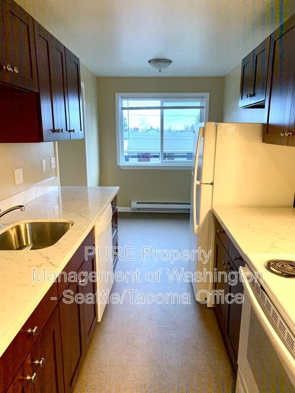 Building Photo - 7919 35th Ave SW