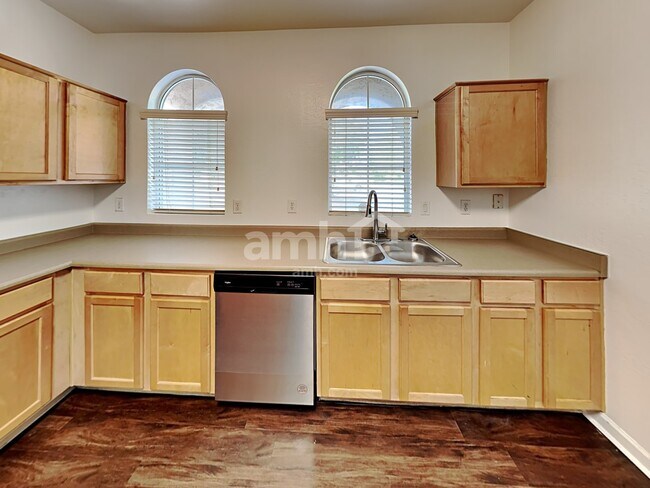 Foto del edificio - 5156 W Fulton St