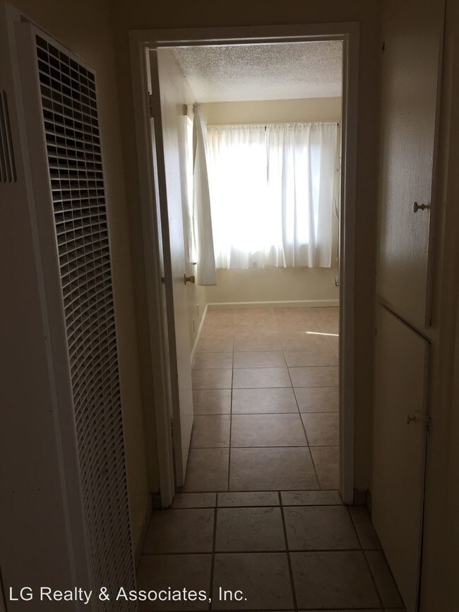 Foto del edificio - 3324 E Avenue Q6
