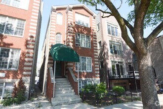 Building Photo - 920 N Paulina St