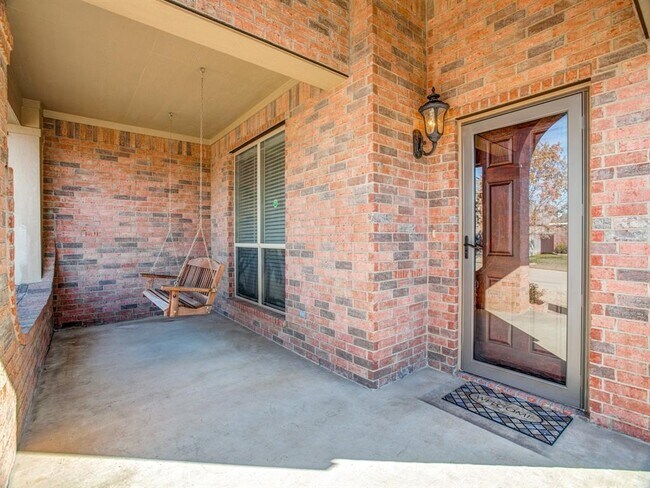 Building Photo - 5309 Smokey Ridge Dr