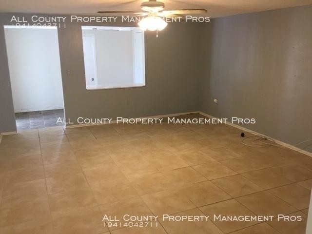 Building Photo - 3 bedroom in Sarasota FL 34241