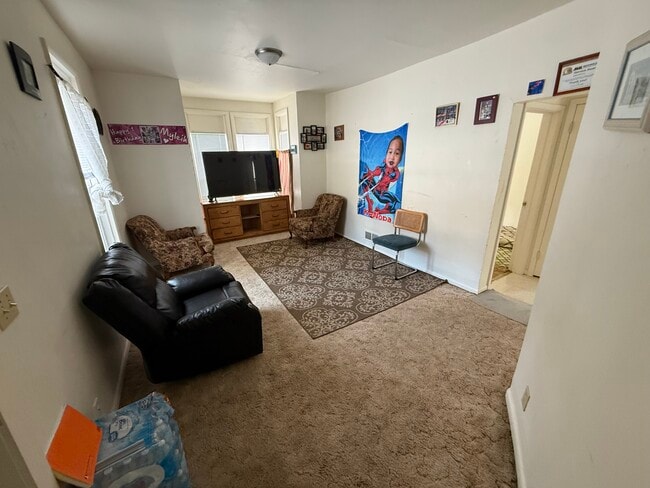 Foto del edificio - 233 Niagara St