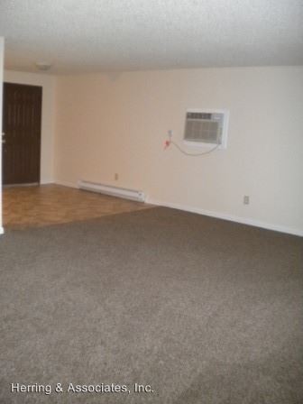 Building Photo - 1020 N Baker Ave