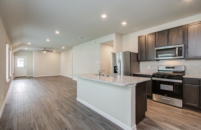 Building Photo - 5111 Shelby Katherine Dr
