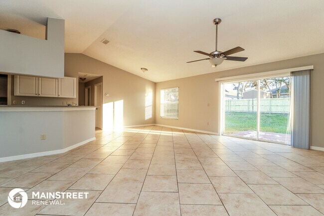 Building Photo - 8318 Colma St