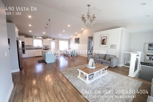 Building Photo - Beautiful Modern Craftsman-Style House! Th...