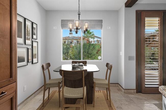 Foto del edificio - 450 White Fox Trail