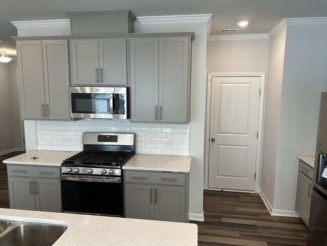 Foto del edificio - 1135 Pate Farm Ln