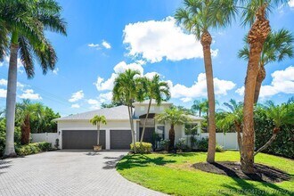Building Photo - 50 Lake Eden Dr