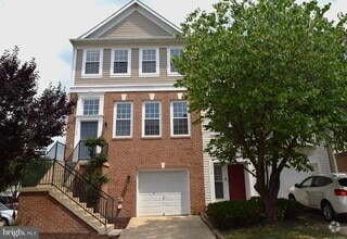 Building Photo - 43768 Virginia Manor Terrace